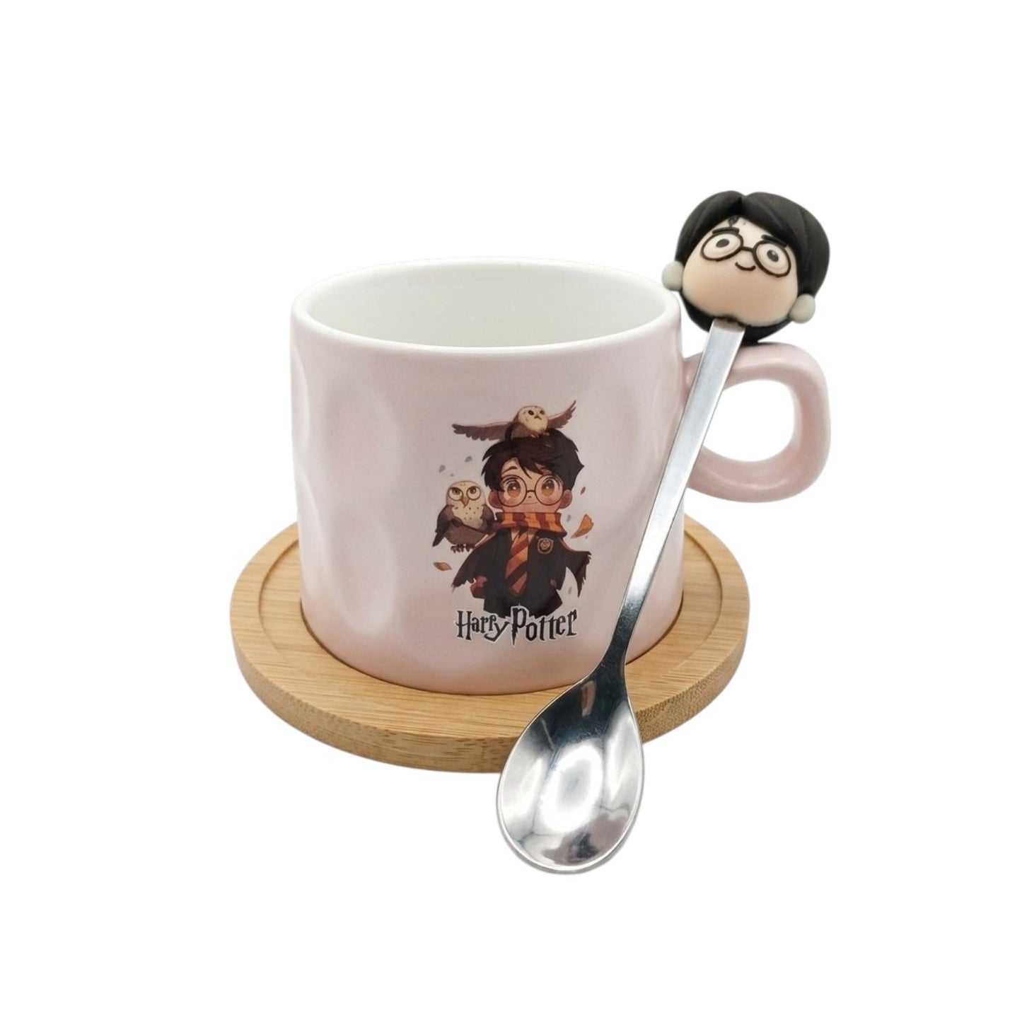 Harry Potter pink mug with a wooden coaster and spoon