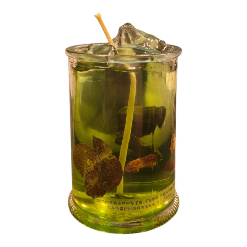 Rose-scented jar candle
