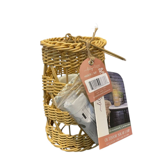 Wicker lamp