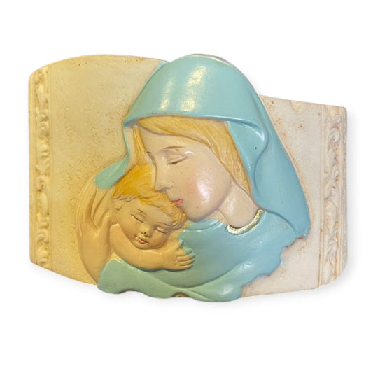 Motherhood circle polyresin