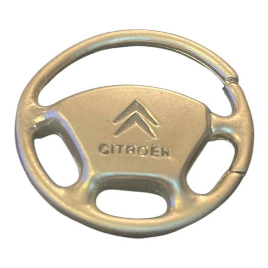 Car steering wheel medallion