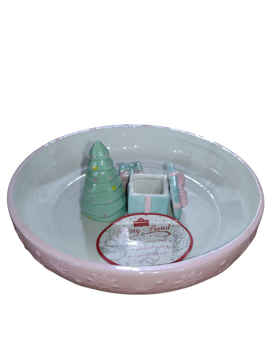 Pink tree plate