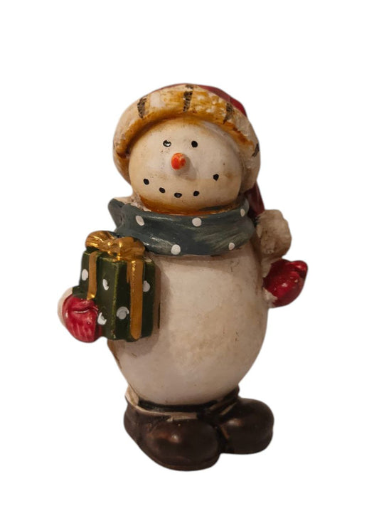 Snowman figures