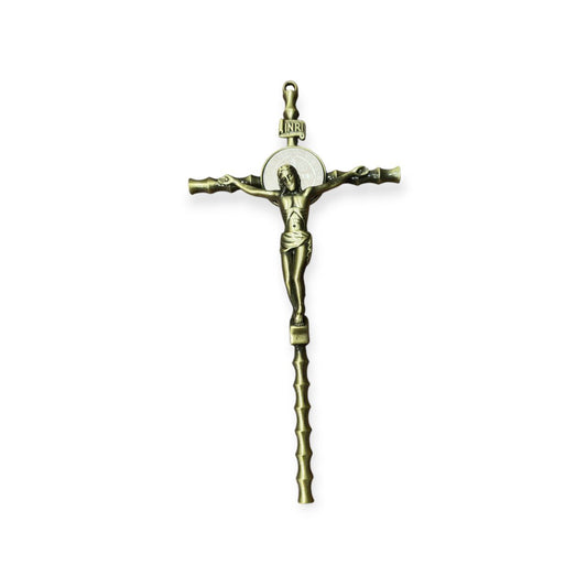 Metal cross pendant